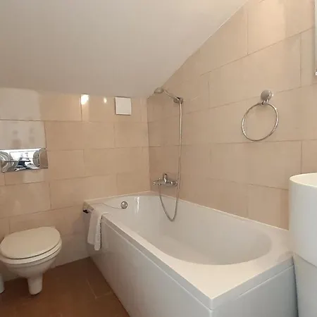 Privatunterkunft With Sea View