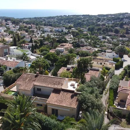 בית אירוח With Sea View